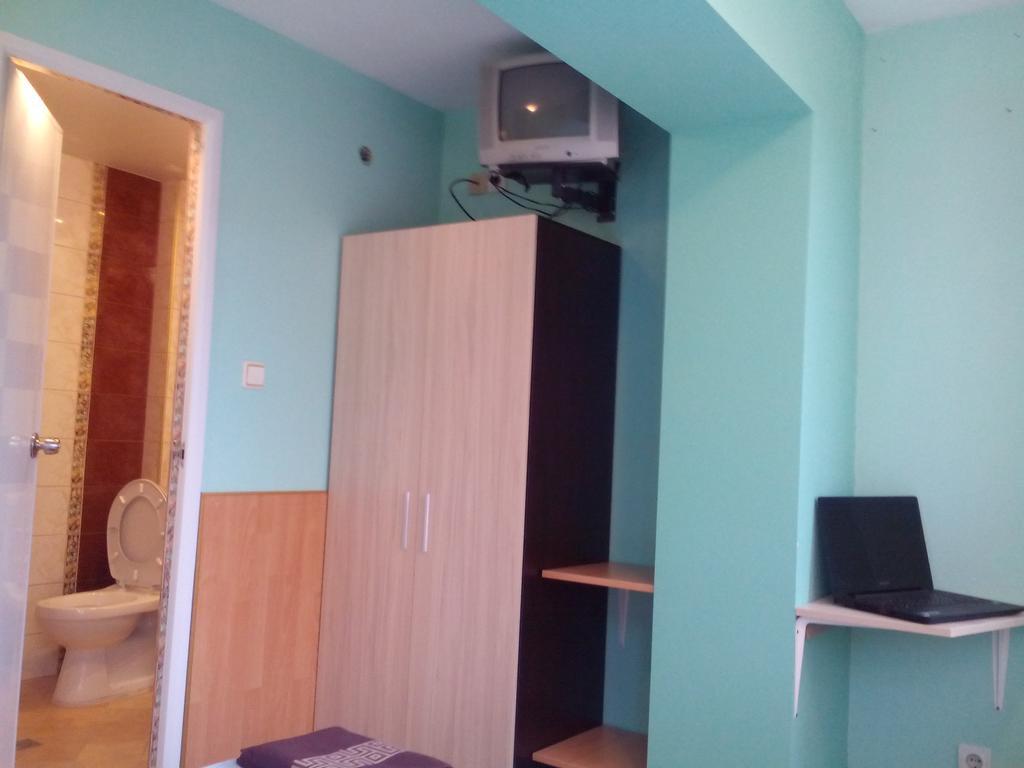 Aleks Guest House Самоков Екстер'єр фото