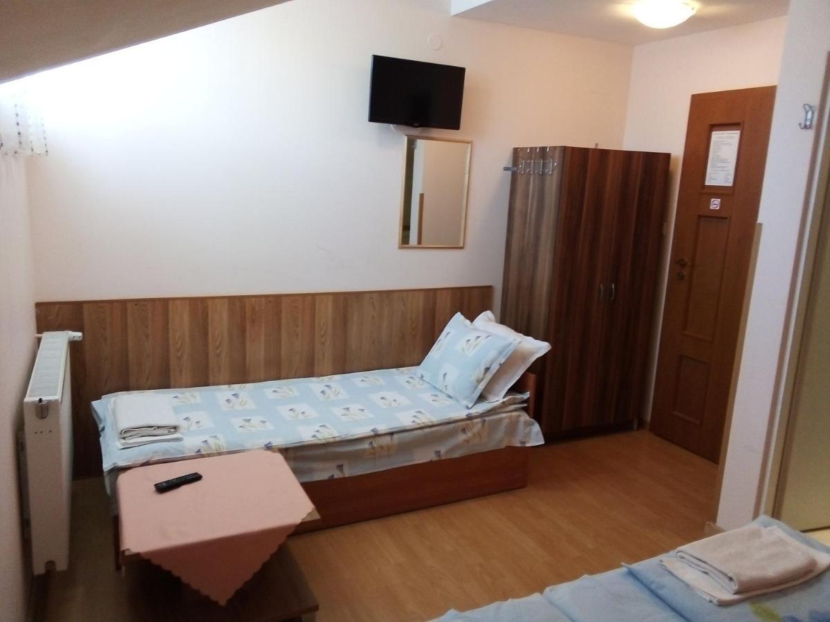 Aleks Guest House Самоков Екстер'єр фото